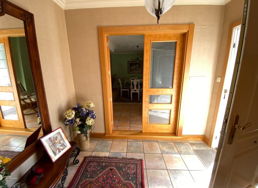 Reventa - Villa - Elda