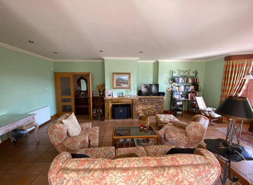 Reventa - Villa - Elda