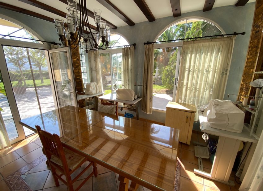 Reventa - Villa - Elda