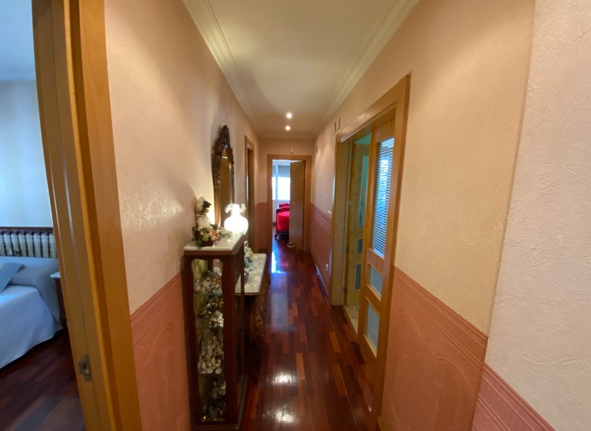 Reventa - Villa - Elda