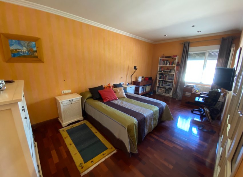 Reventa - Villa - Elda