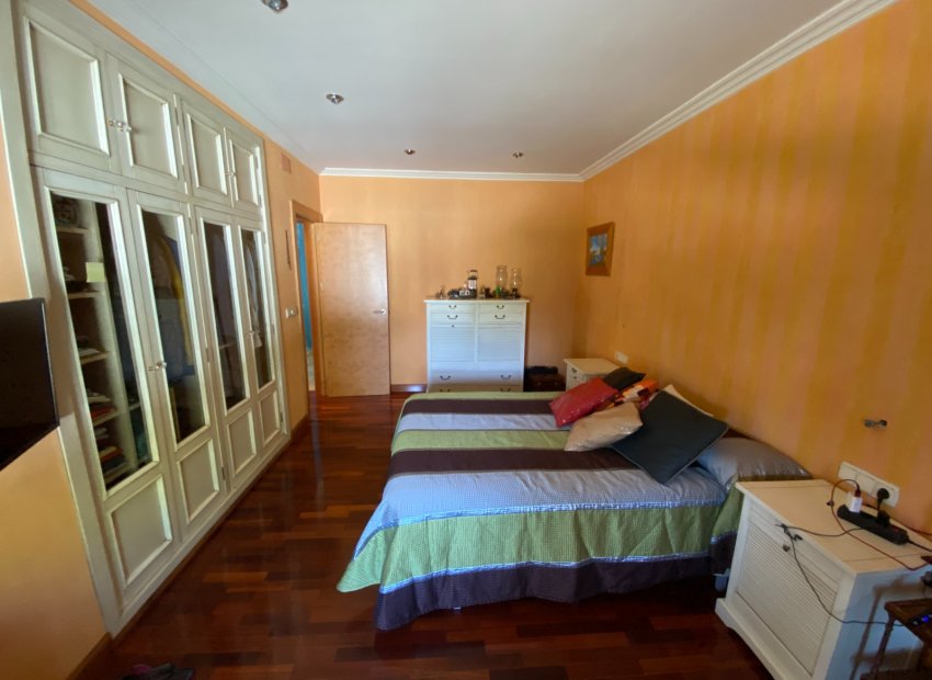 Reventa - Villa - Elda