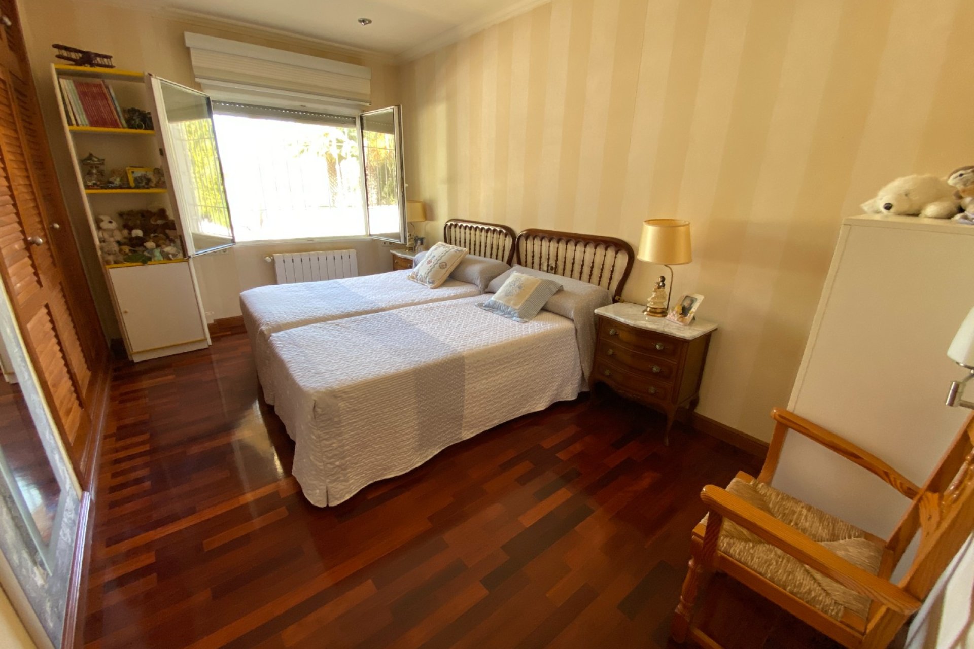 Reventa - Villa - Elda