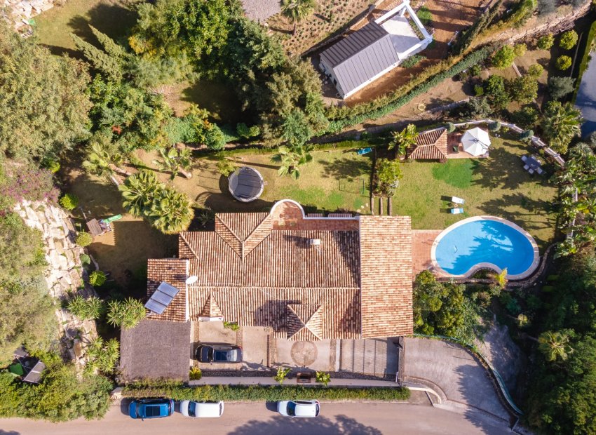 Reventa - Villa - Estepoa - El Paraíso