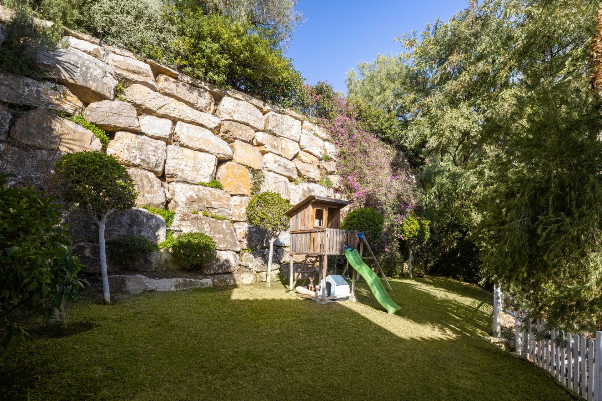 Reventa - Villa - Estepoa - El Paraíso