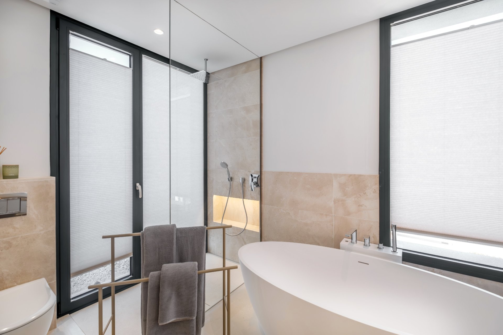 Reventa - Villa - Estepoa - El Paraíso