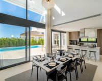 Reventa - Villa - Estepoa - El Paraíso