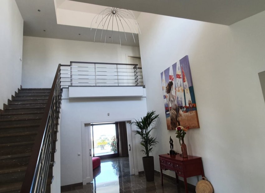 Reventa - Villa - Estepoa - Los Flamingos