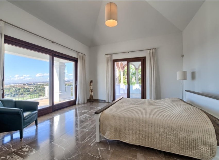 Reventa - Villa - Estepoa - Los Flamingos