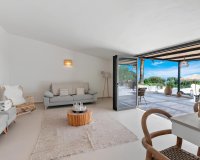 Reventa - Villa - Estepoa - New Golden Mile