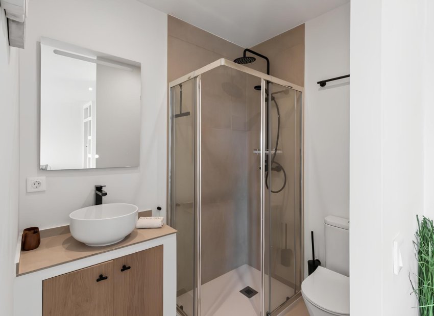 Reventa - Villa - Estepoa - New Golden Mile