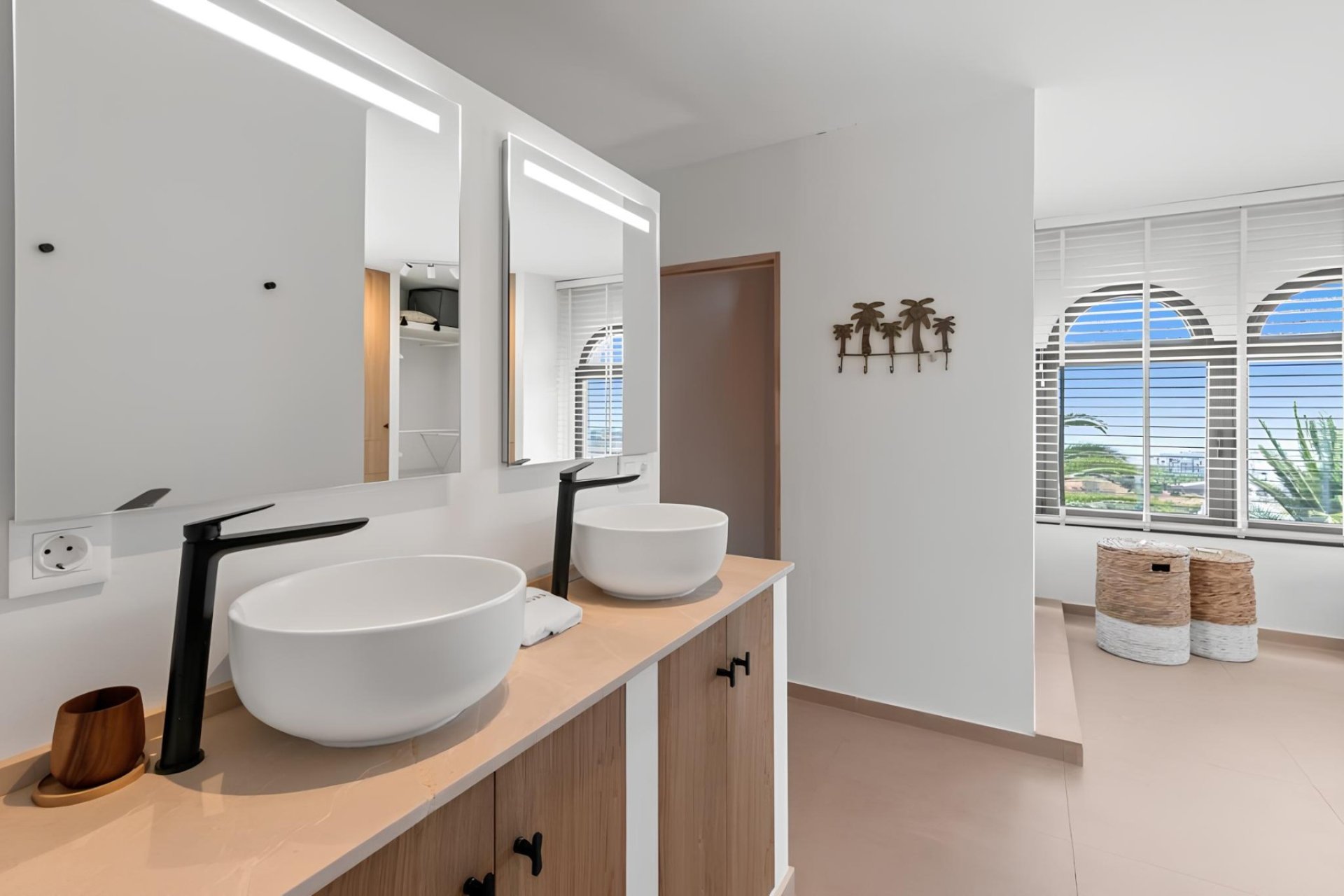 Reventa - Villa - Estepoa - New Golden Mile