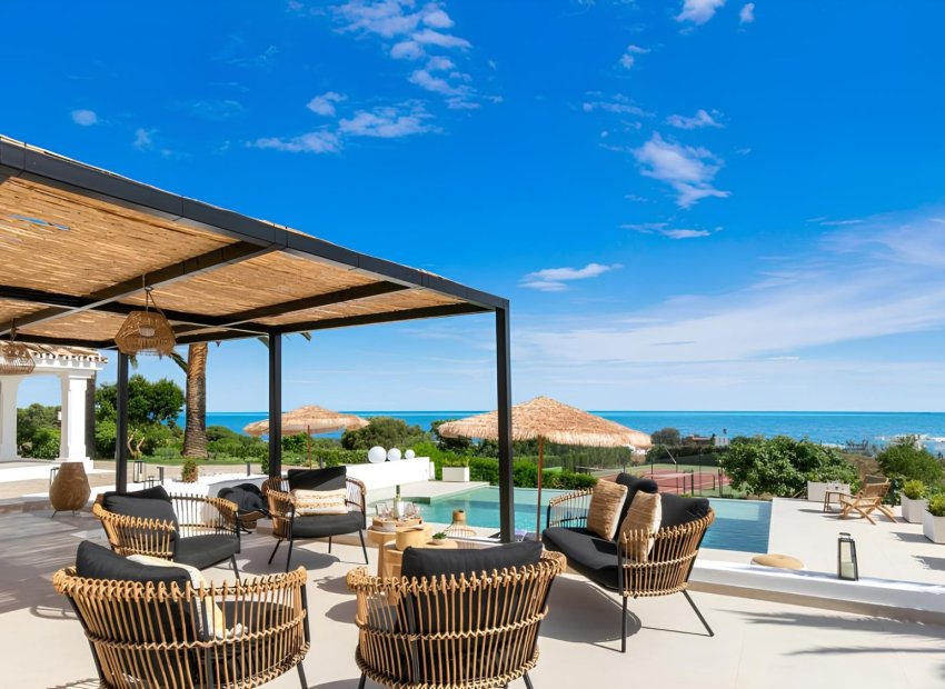 Reventa - Villa - Estepoa - New Golden Mile