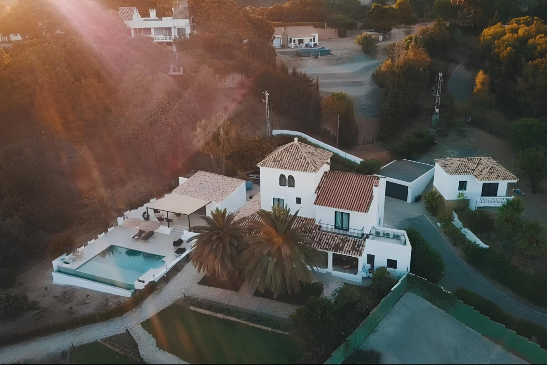 Reventa - Villa - Estepoa - New Golden Mile