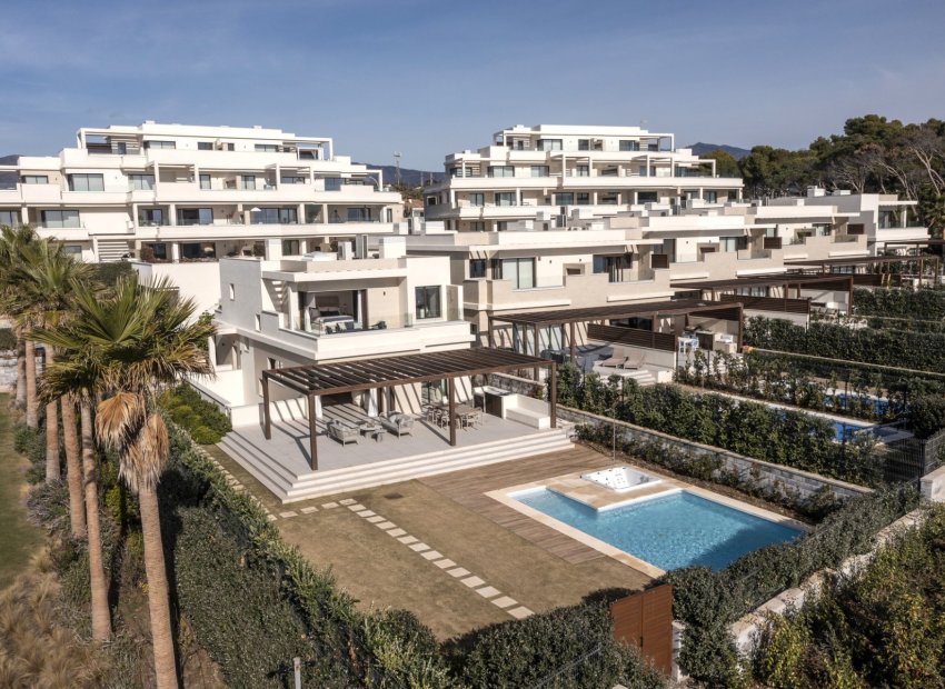 Reventa - Villa - Estepoa - New Golden Mile