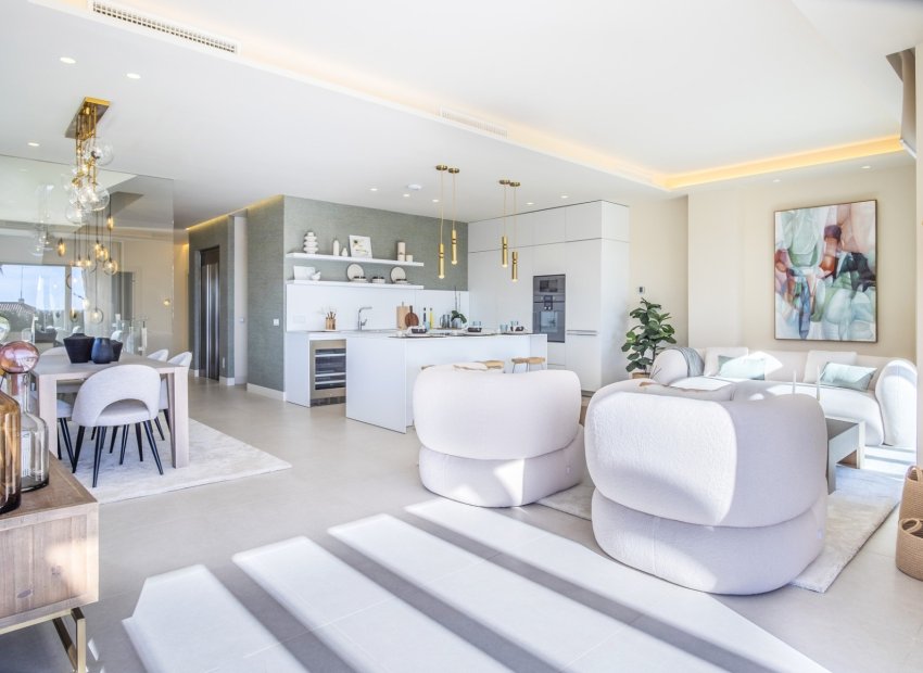 Reventa - Villa - Estepoa - New Golden Mile