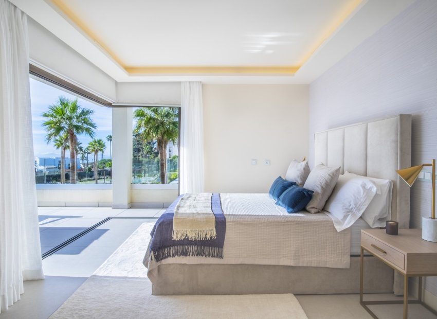 Reventa - Villa - Estepoa - New Golden Mile