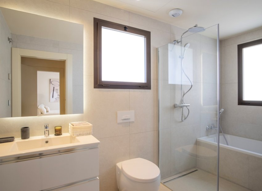 Reventa - Villa - Estepoa - New Golden Mile