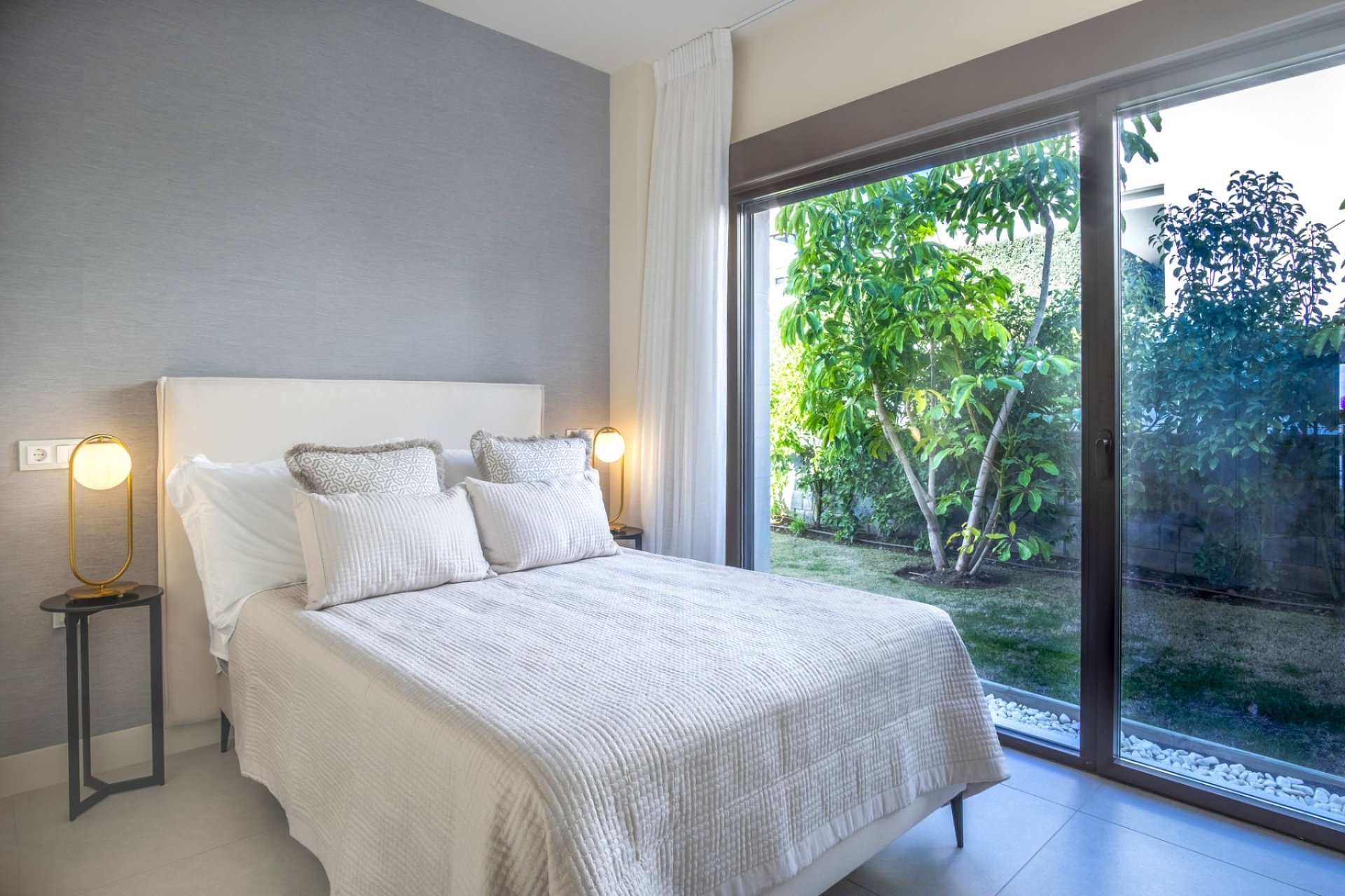 Reventa - Villa - Estepoa - New Golden Mile