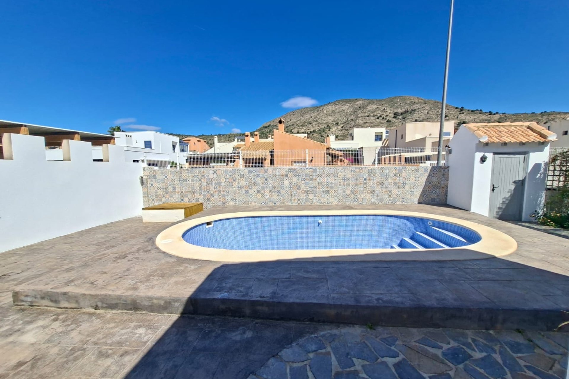 Reventa - Villa - Fortuna - Urbanizacion Las Kalendas