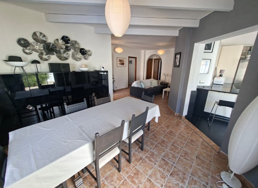 Reventa - Villa - Fortuna - Urbanizacion Las Kalendas