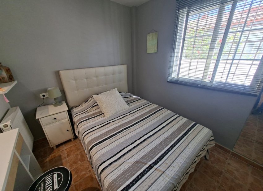 Reventa - Villa - Fortuna - Urbanizacion Las Kalendas