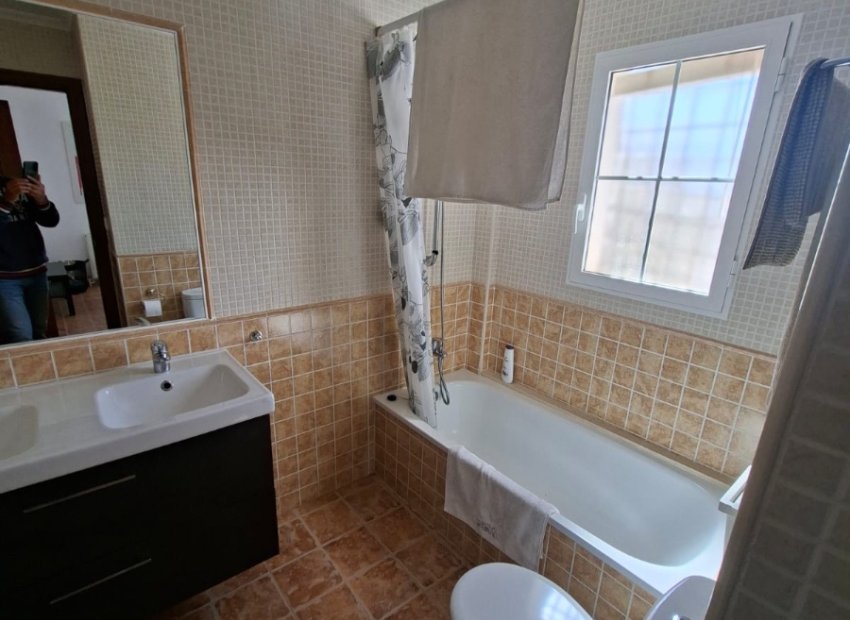 Reventa - Villa - Fortuna - Urbanizacion Las Kalendas