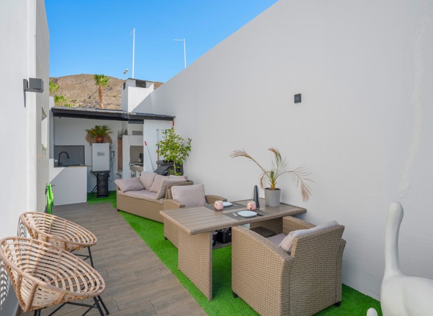 Reventa - Villa - Fortuna - Urbanizacion Las Kalendas
