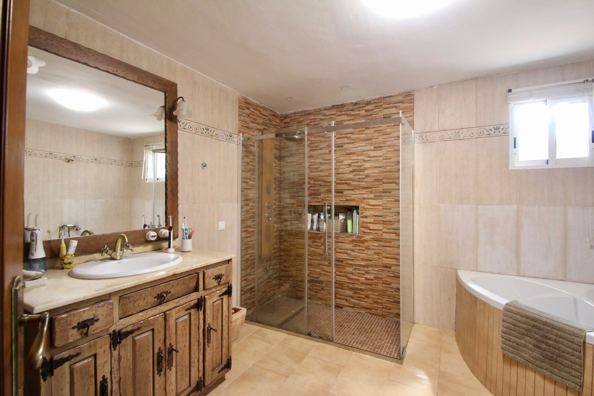 Reventa - Villa - Fortuna