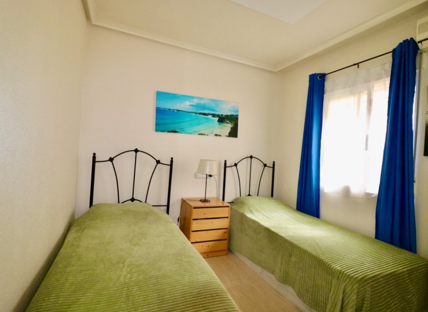 Reventa - Villa - Guardamar del Segura - El Raso