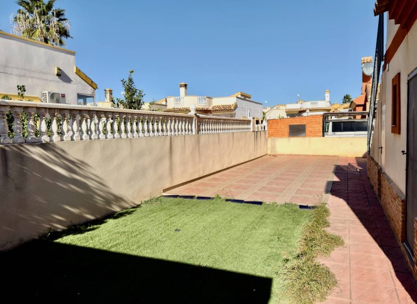Reventa - Villa - Guardamar del Segura - El Raso