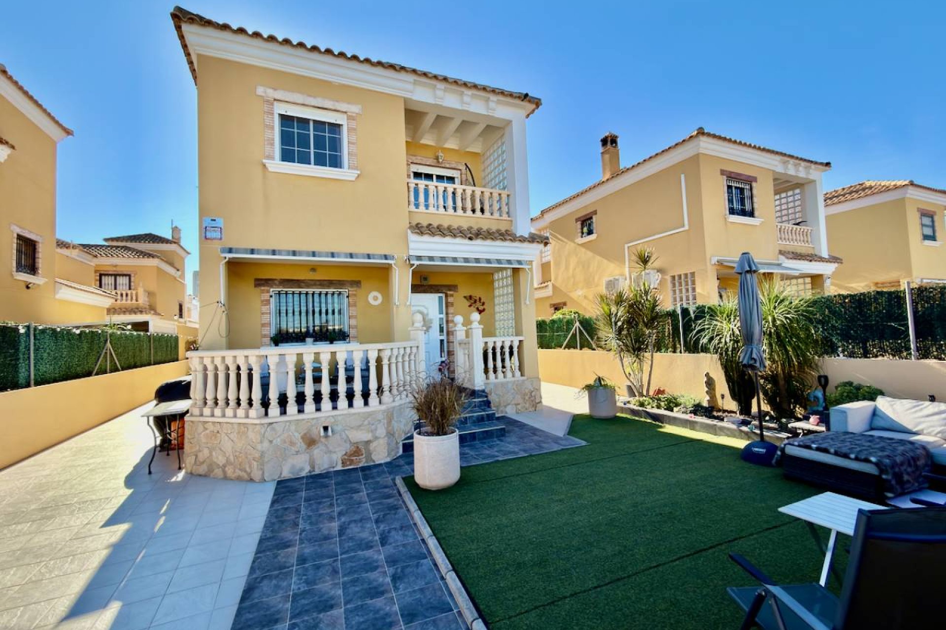 Reventa - Villa - Guardamar del Segura - El Raso