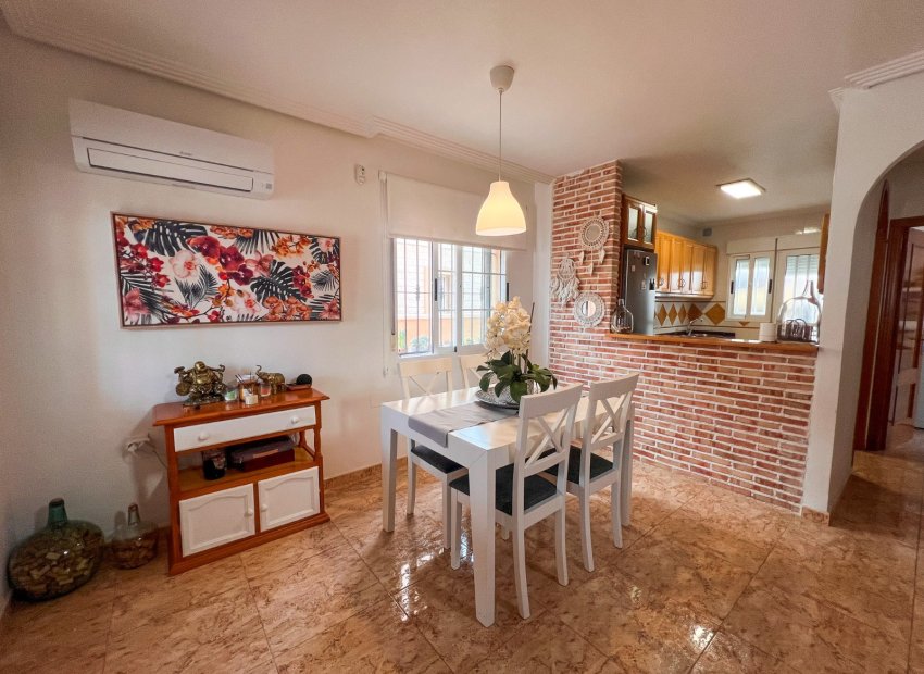 Reventa - Villa - Guardamar del Segura - El Raso