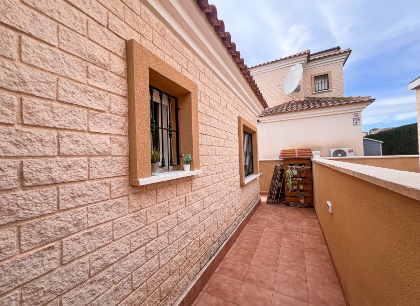 Reventa - Villa - Guardamar del Segura - El Raso