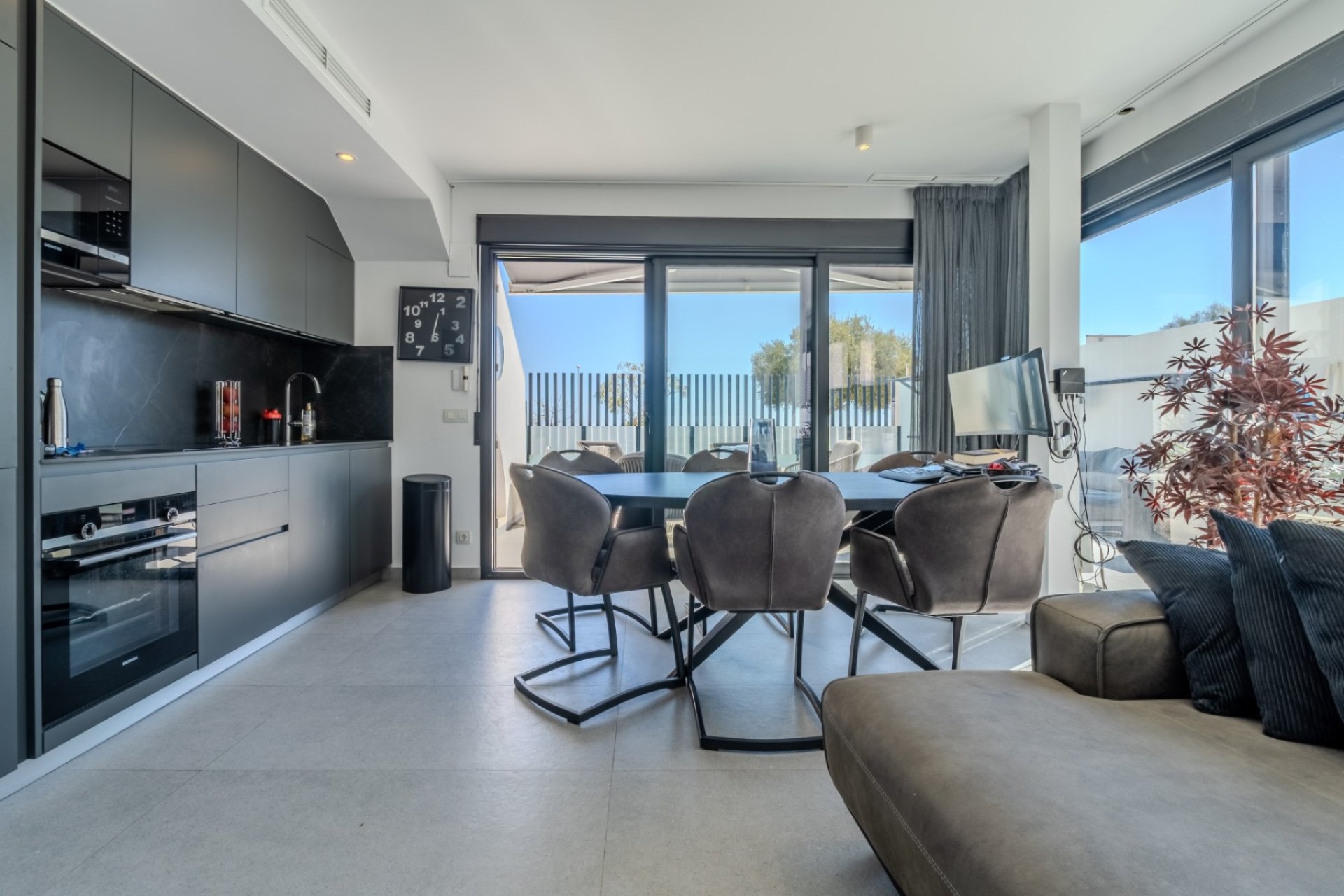 Reventa - Villa - Guardamar del Segura - Urbanizaciones