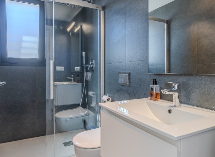 Reventa - Villa - Guardamar del Segura - Urbanizaciones