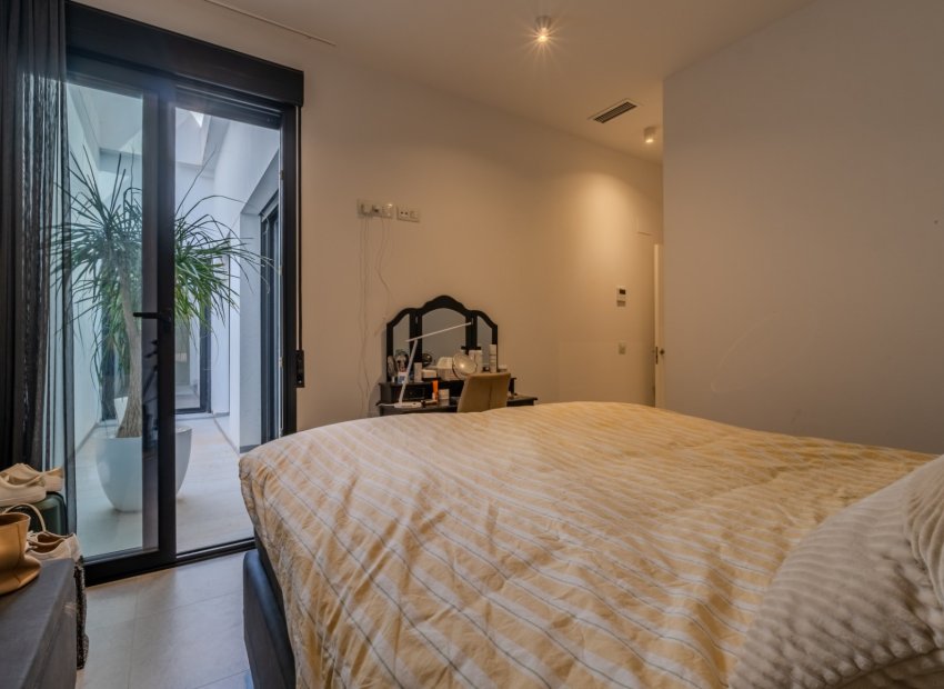 Reventa - Villa - Guardamar del Segura - Urbanizaciones