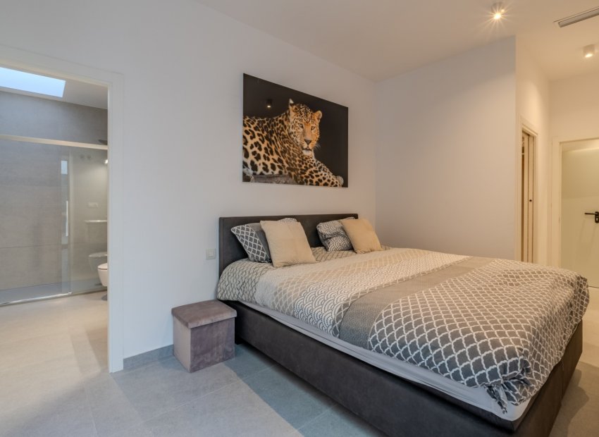 Reventa - Villa - Guardamar del Segura - Urbanizaciones