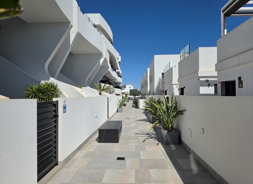 Reventa - Villa - Guardamar del Segura - Urbanizaciones