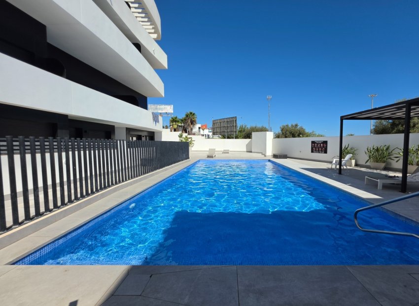 Reventa - Villa - Guardamar del Segura - Urbanizaciones
