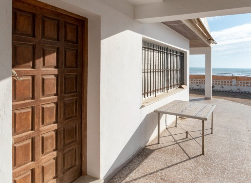 Reventa - Villa - Guardamar del Segura