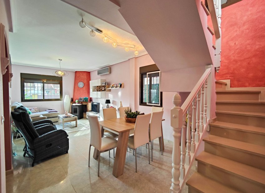 Reventa - Villa - Guardamar del Segura