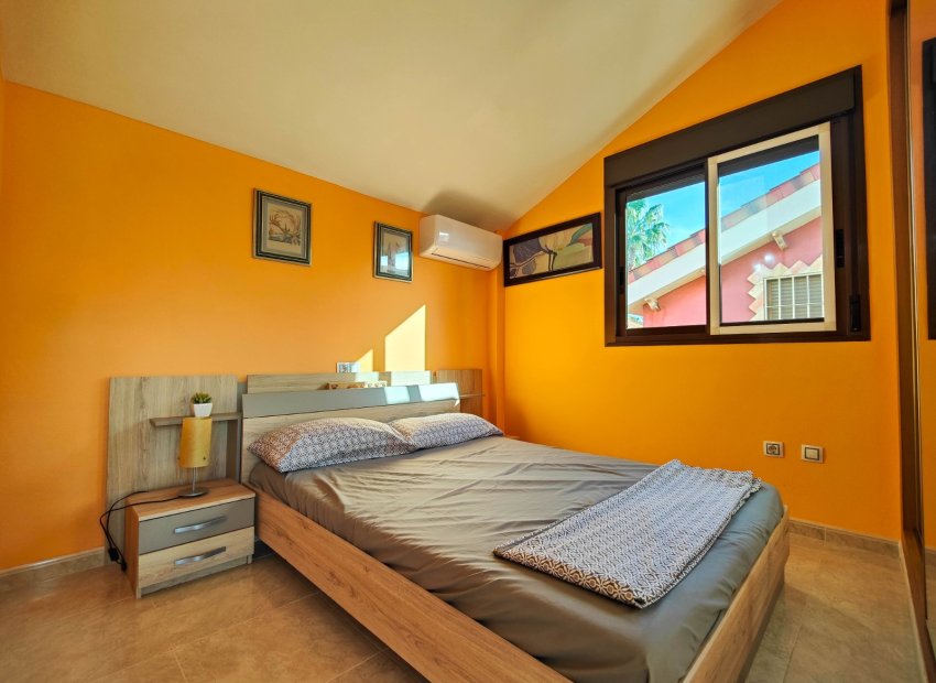 Reventa - Villa - Guardamar del Segura