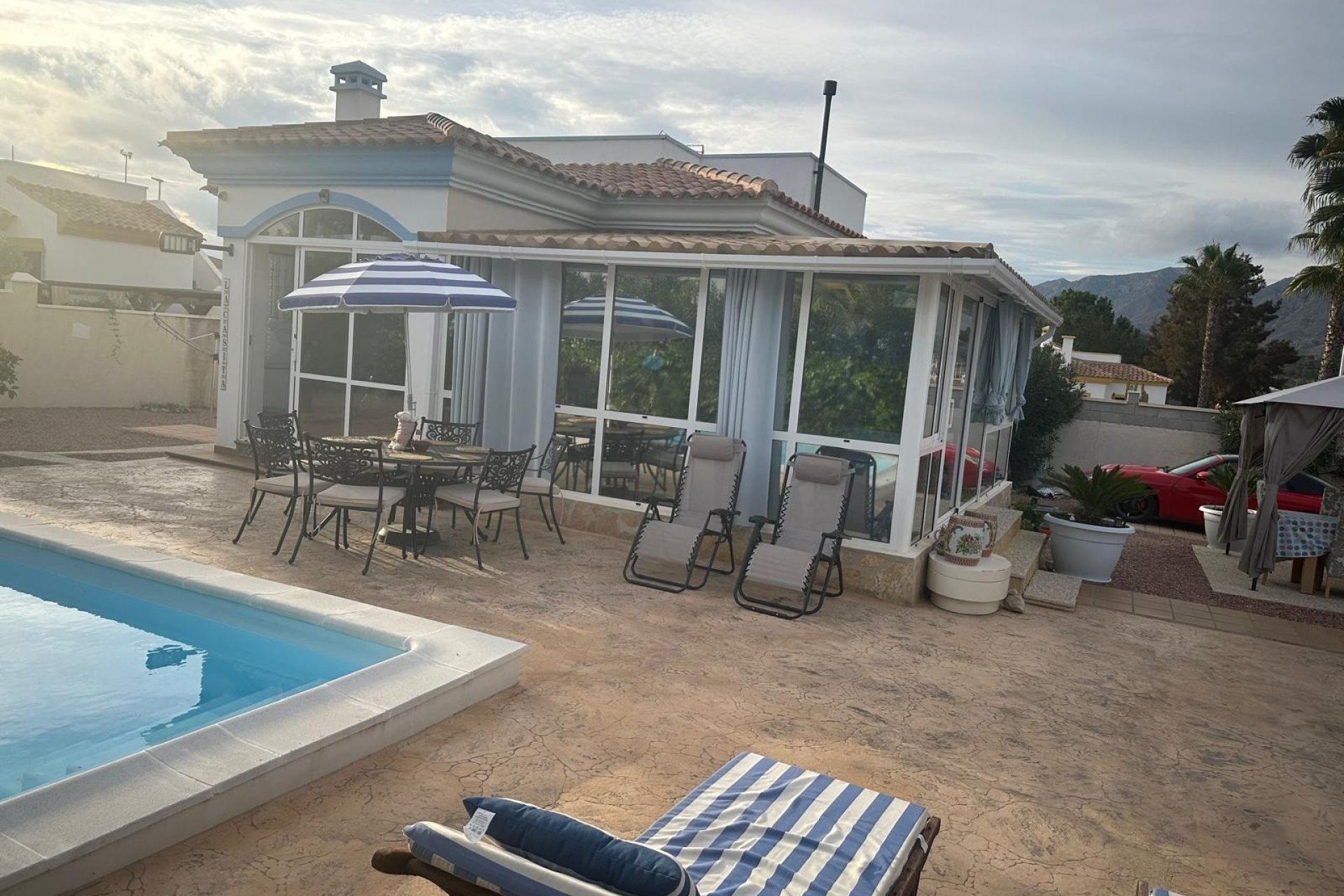 Reventa - Villa - Hondón de las Nieves - Urbaniz La Montañosa