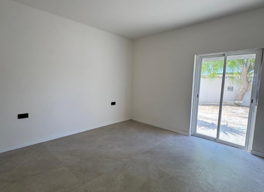 Reventa - Villa - La Marina del Pinet - La Marina