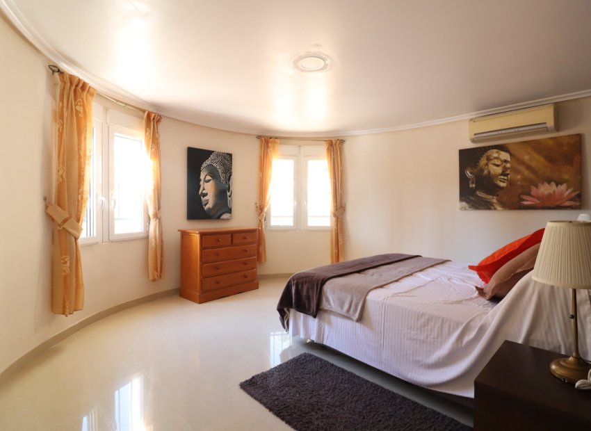 Reventa - Villa - La Marina - La Escuera