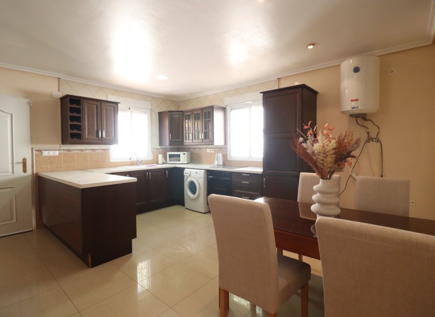 Reventa - Villa - La Marina - La Escuera