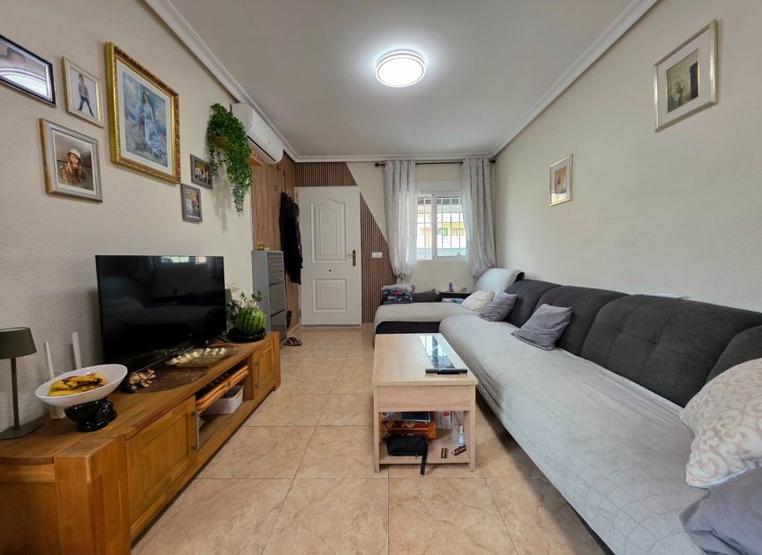 Reventa - Villa - La Marina - La Marina Urb