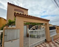 Reventa - Villa - La Marina - La Marina Urb