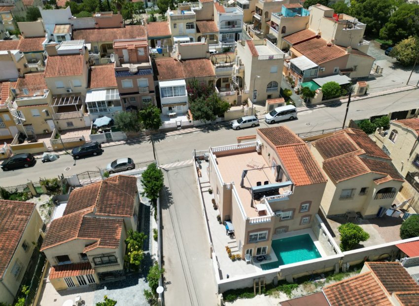 Reventa - Villa - La Marina - La Marina Urb